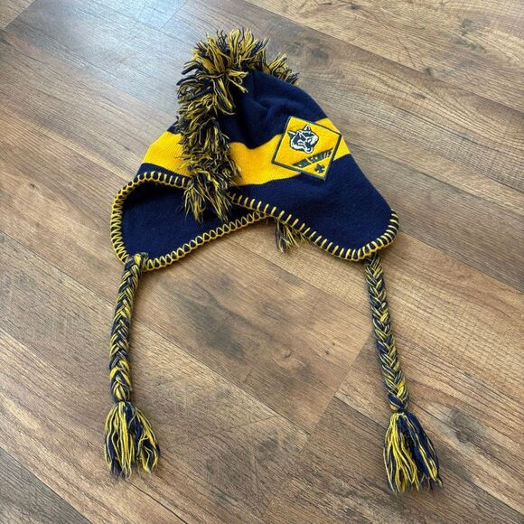 Boy Scouts Cub Scouts Yellow Navy Blue Knit Beanie w/ Ear Covers Youth Size - Picture 2 of 7